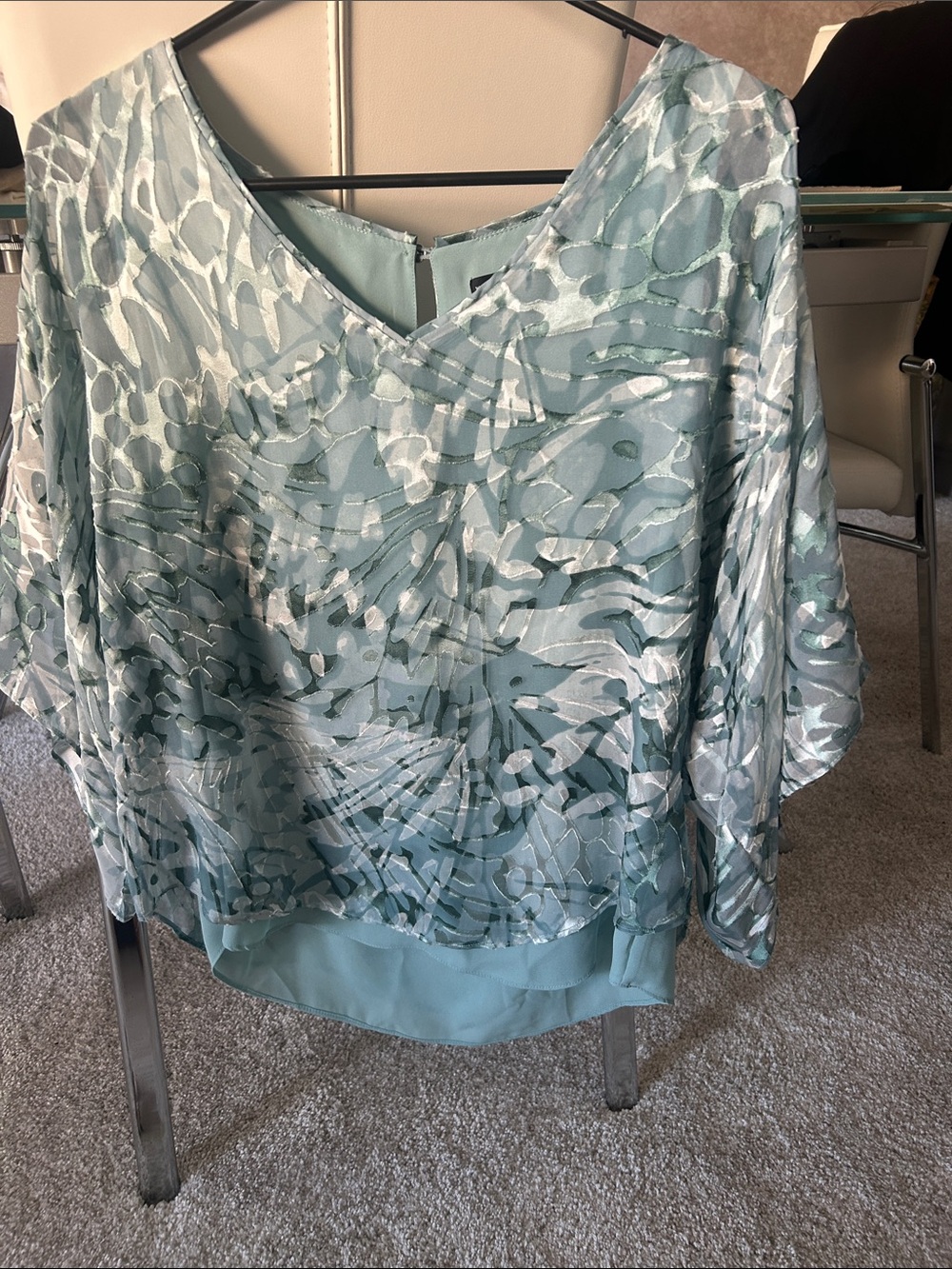 White House Black Market Seafoam Blue Patterned Blouse